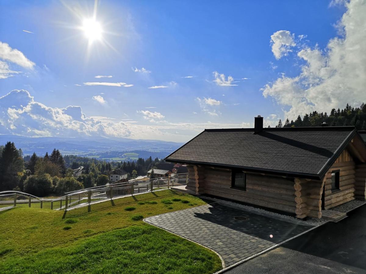 Blockhausen Luxus Chalets Oberschwarzenberg Exterior photo